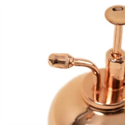 Haws Smethwick Spritzer In Copper 8 Haws Smethwick Spritzer In Copper -Plant potted plants Haws Smethwick Spritzer in Copper Close Up