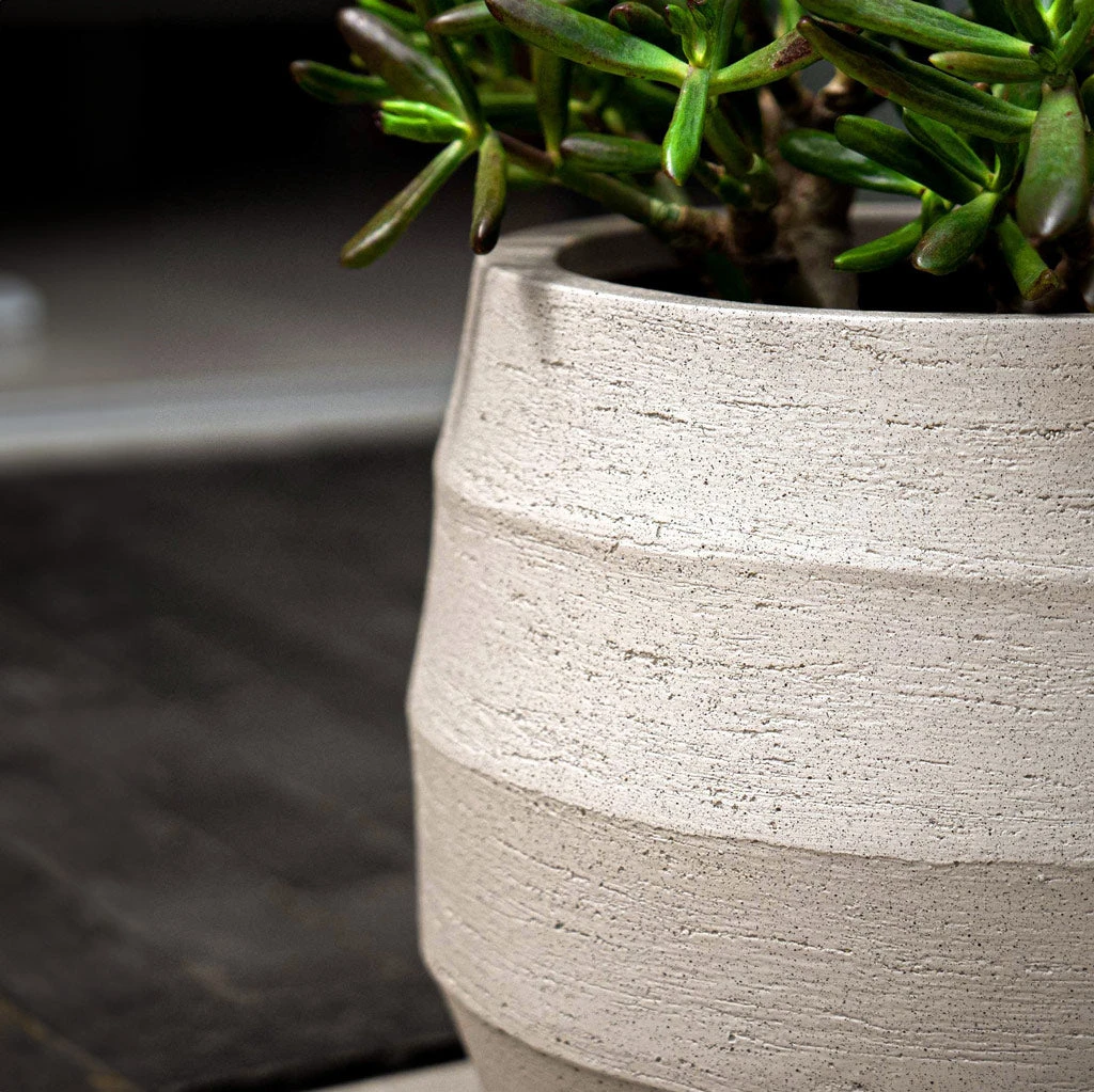 Bordo Balloon Planter - Sand 6 Bordo Balloon Planter - Sand - Image 4