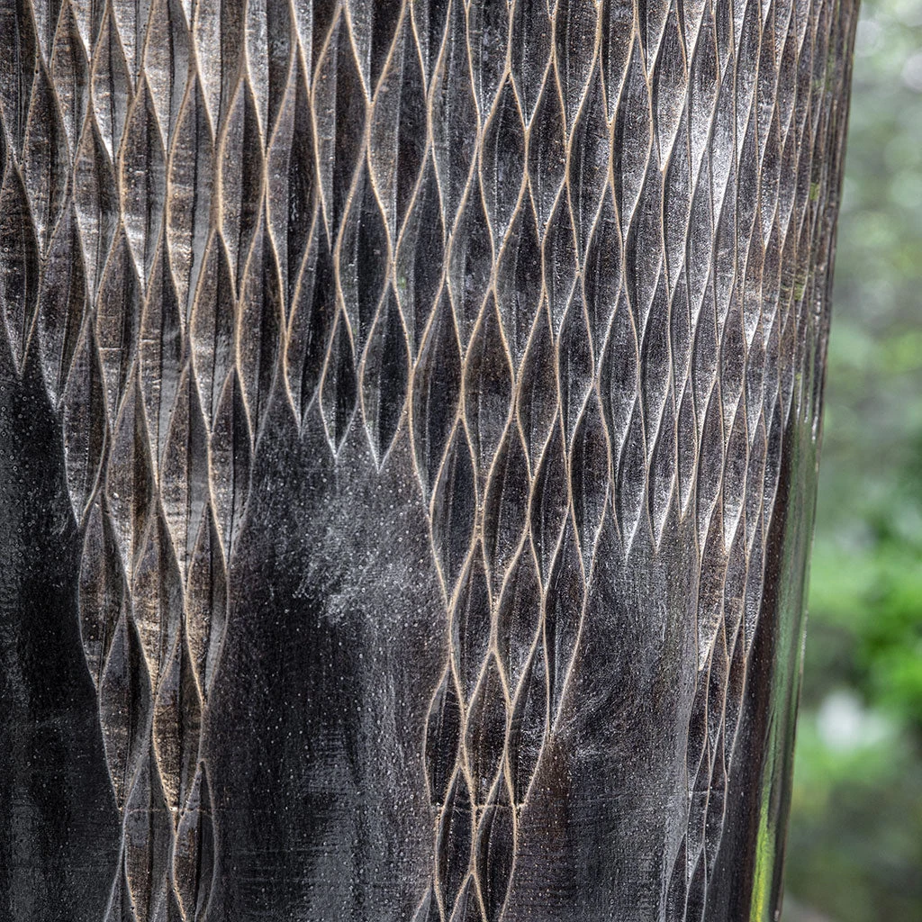 Luxe Lite Comet Partner Planter - Bronze 4 Luxe Lite Comet Partner Planter - Bronze - Image 2